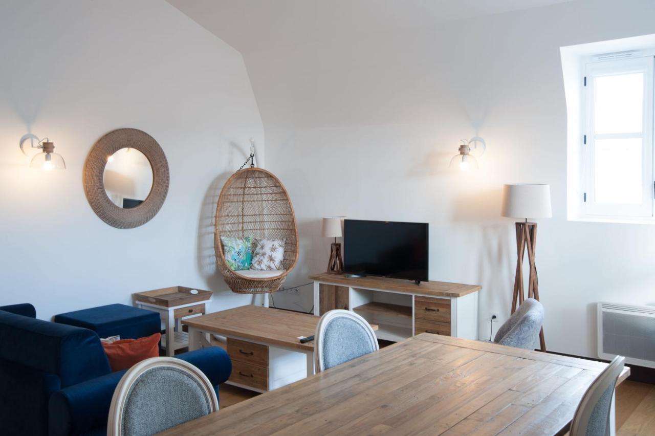 Residence De L'Arsenal Royal - Meubles De Tourisme روشفور المظهر الخارجي الصورة
