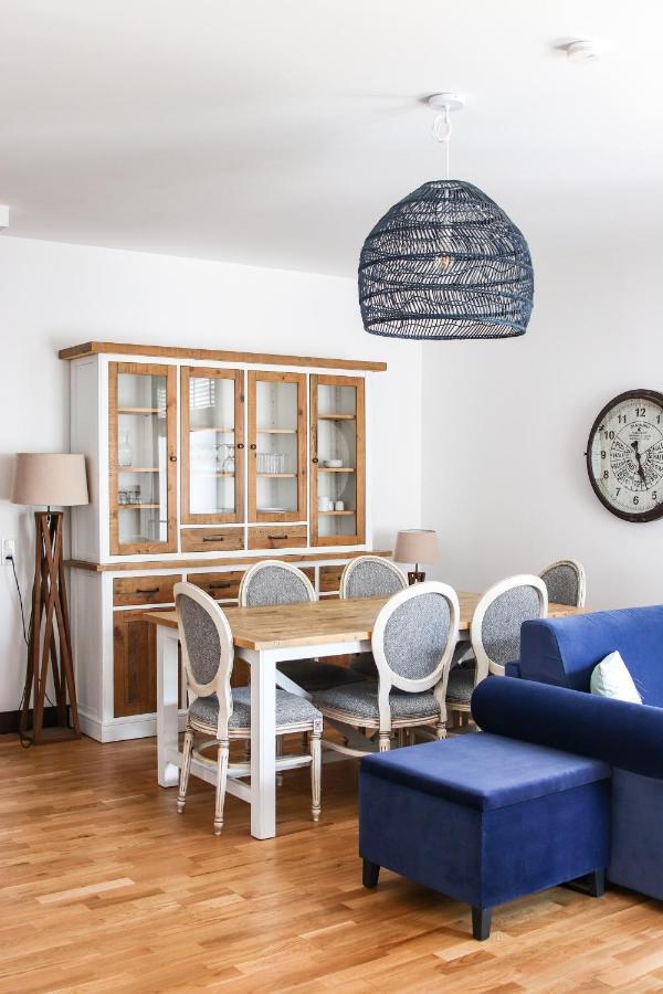 Residence De L'Arsenal Royal - Meubles De Tourisme روشفور المظهر الخارجي الصورة