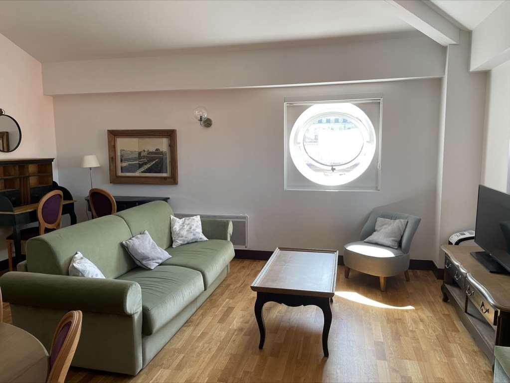Residence De L'Arsenal Royal - Meubles De Tourisme روشفور المرافق الصورة