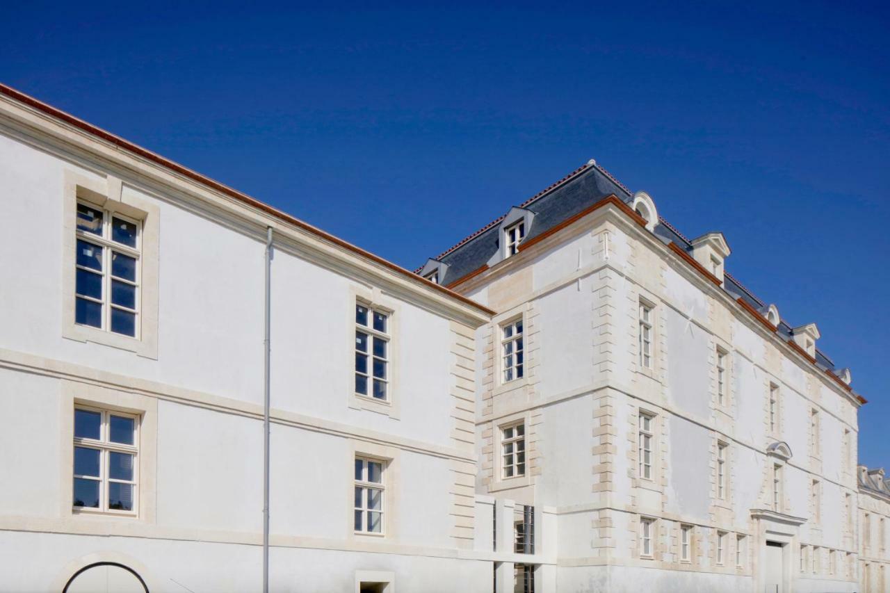 Residence De L'Arsenal Royal - Meubles De Tourisme روشفور المظهر الخارجي الصورة